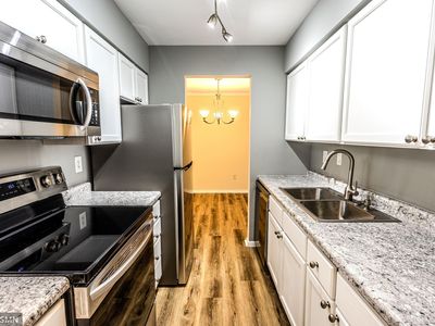 6309 York Ave S APT 104