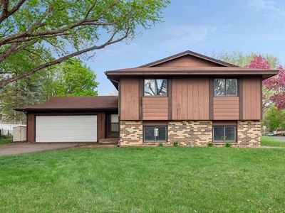2402 Terrace Dr