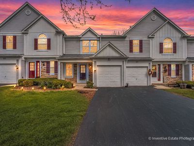 327 Shadybrook Ln