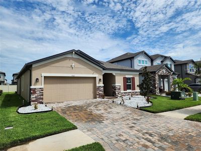 9342 CRESCENT RAY DRIVE