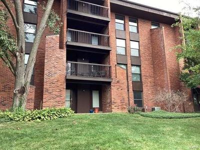 585 Coeur De Royale Dr APT 204