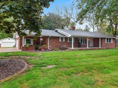 608 Woodside Dr