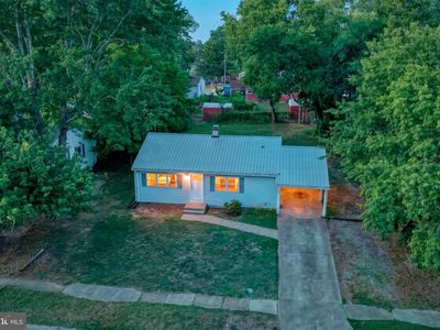 1 Hickory Ln