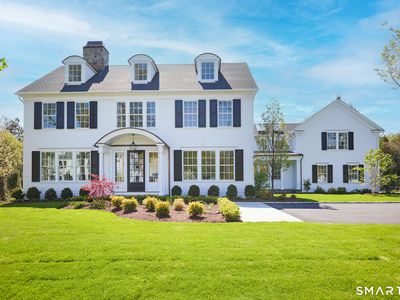 36 Maple Avenue South