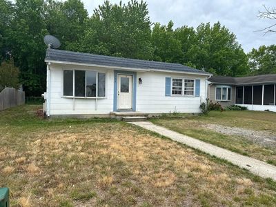 106 Edna Ave