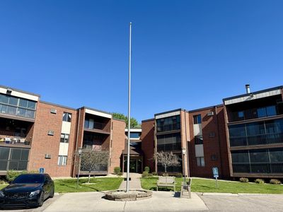 1800 Riverwood Dr APT 318