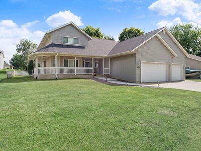 1329 Springwood Ln