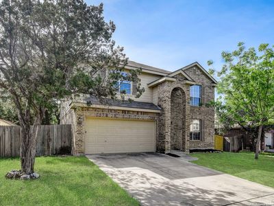 8718 Redwood Bend