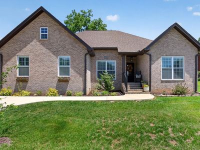 1305 Bridle Path