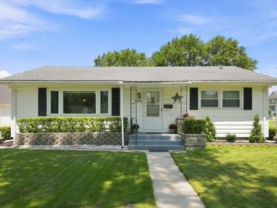 206 W Jackson St