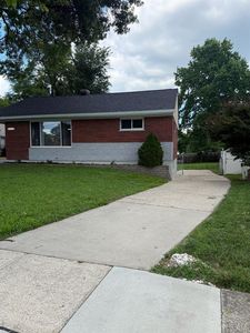 8646 Elmtree Ave