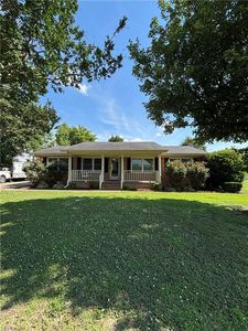 17 Randolph Dr