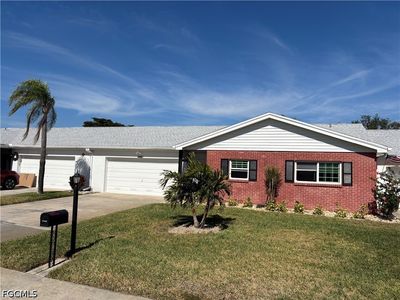 1515 Edgewater Cir