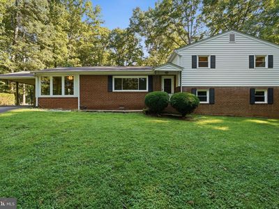 Property at 7205 Signal Hill Rd, Manassas, VA
