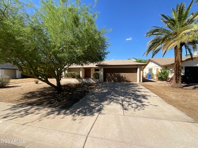 4038 W MERCER Lane