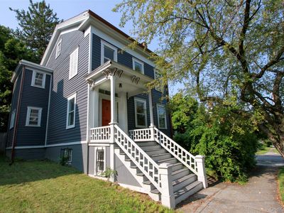 69 Montgomery Street