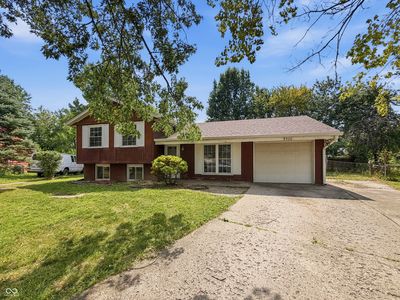 9520 Burrwood Ct