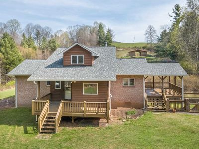 931 Maple Shade Rd