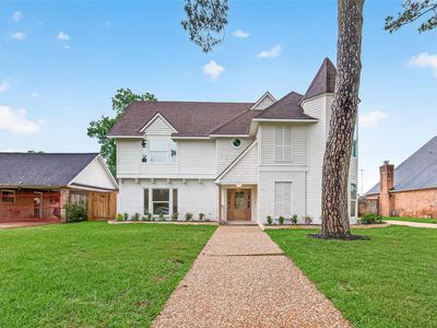 15714 Misty Hollow Dr