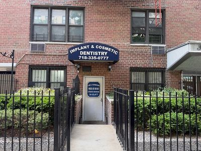 37-30 73rd St