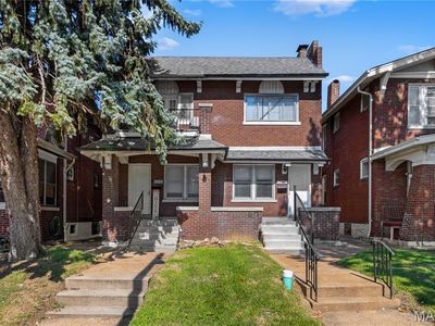 4217 S Grand Blvd