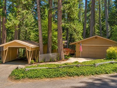 5256 Loch Leven Dr