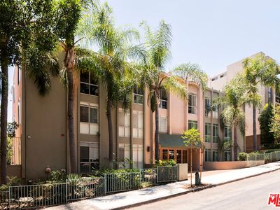 7270 Hillside Ave Unit 204