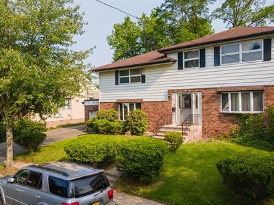 Property at 74 Intervale Rd, Teaneck, NJ