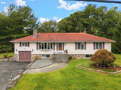 15 Madison Ct