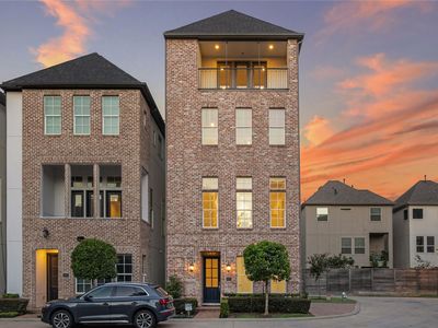 9519 London Bridge Sta