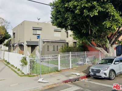 1981 Estrella Ave