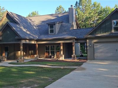 2444 Lee Road 330