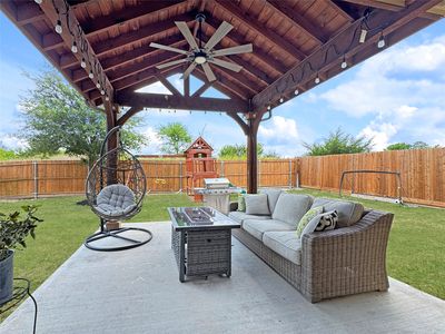 1905 Burl Ln
