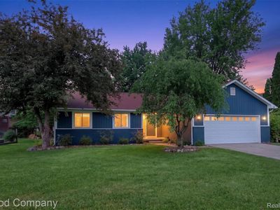 933 Gallaland Ave