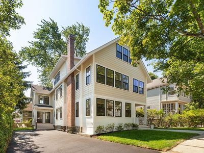 48 Mount Vernon St