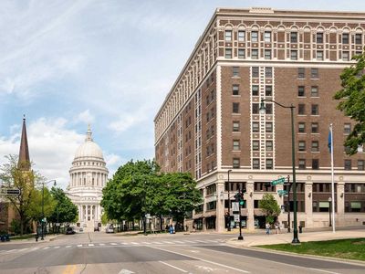 123 West Washington Avenue UNIT 1004