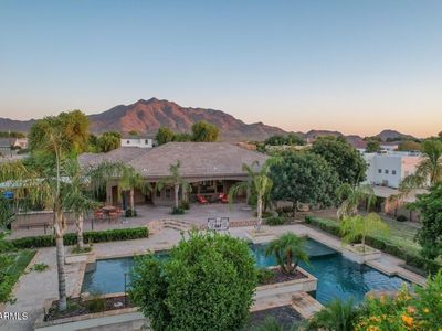3982 E SUNNYDALE Drive