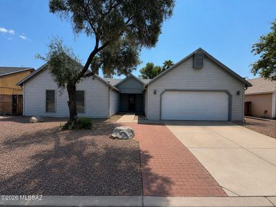 4611 S Elkridge Dr