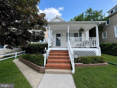 2815 Delmont Ave