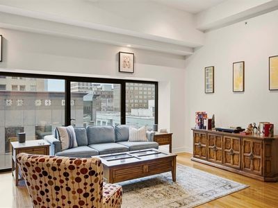 1101 Walnut St Unit 604
