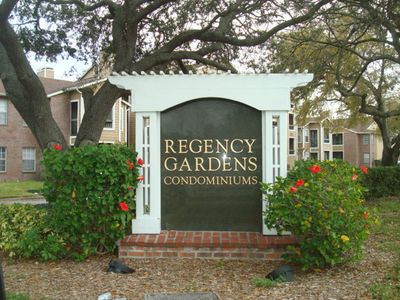 5500 Devonbriar Way APT 206