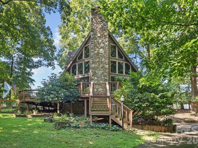 55 Overlook Dr