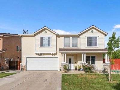 748 Heron Dr