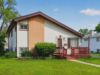 624 W Merle Ave