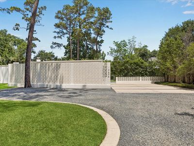 10626 Tarleton Dr