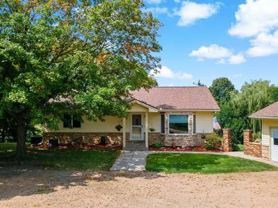 17222 Deerwood Ln