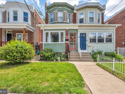 60 Lincoln Ave