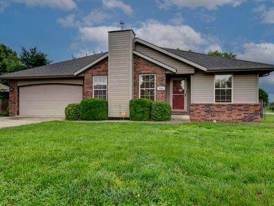 704 N Delaware Avenue