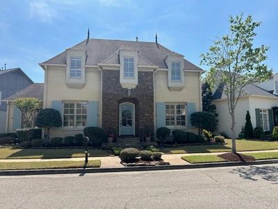 1897 Penshurst Dr