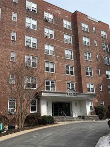1133 Midland Avenue #1B
